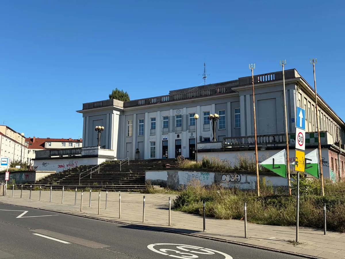 Morski Dom Kultury w Gdańsku wystawiony na sprzedaż za 28,9 mln zł. Miasto rozważa wywłaszczenie zabytku – zdjęcie 3