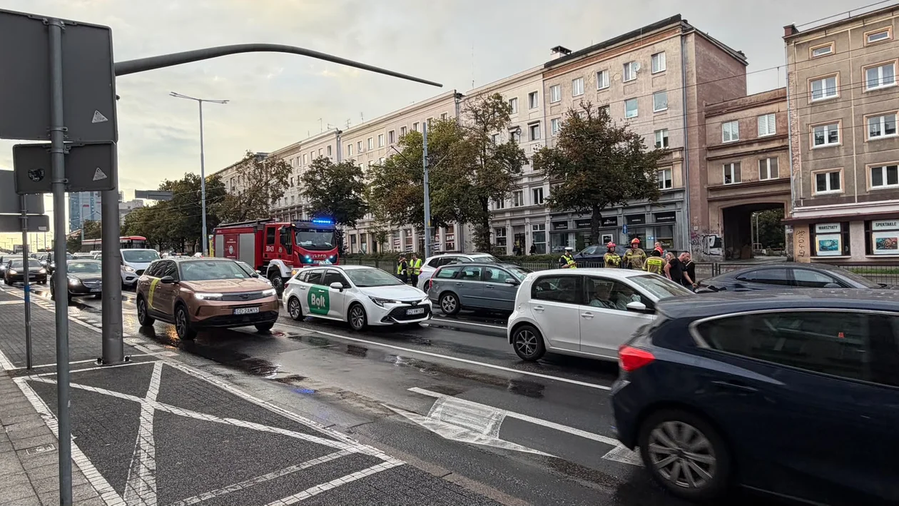 Cztery samochody zderzyły się na Grunwaldzkiej. Duże utrudnienia