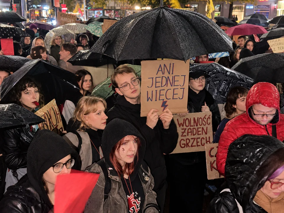 Protesty anty i pro aborcyjne Gdańsk